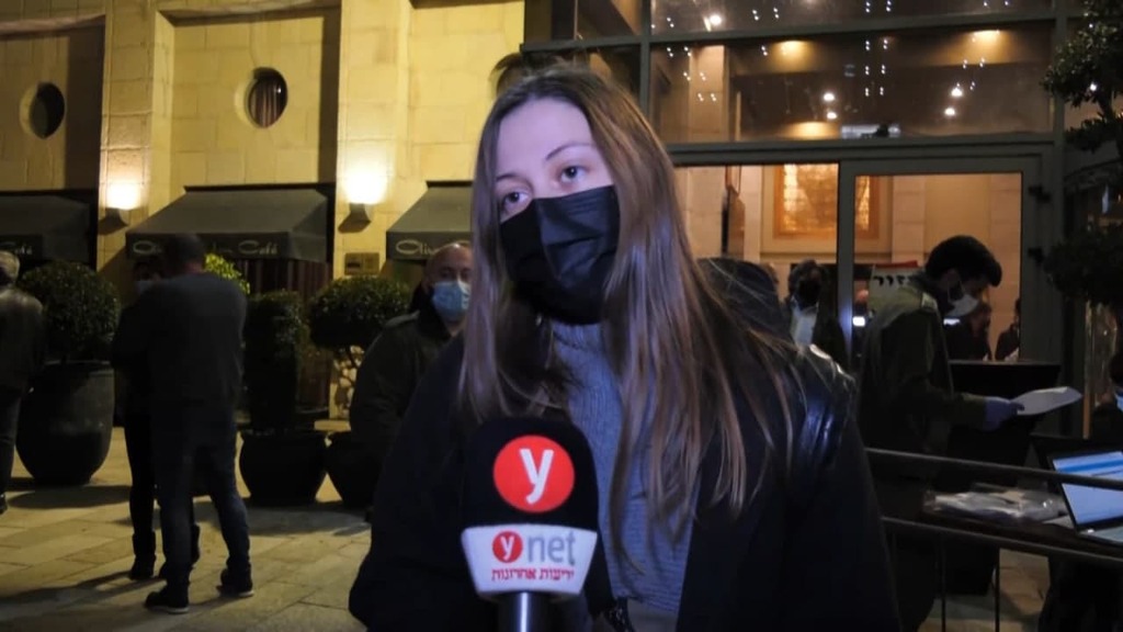 "רוב האנשים שהיו בטיסה חזרו לבית". רות שולץ (צילום: אלי מנדלבאום) רות שולץ