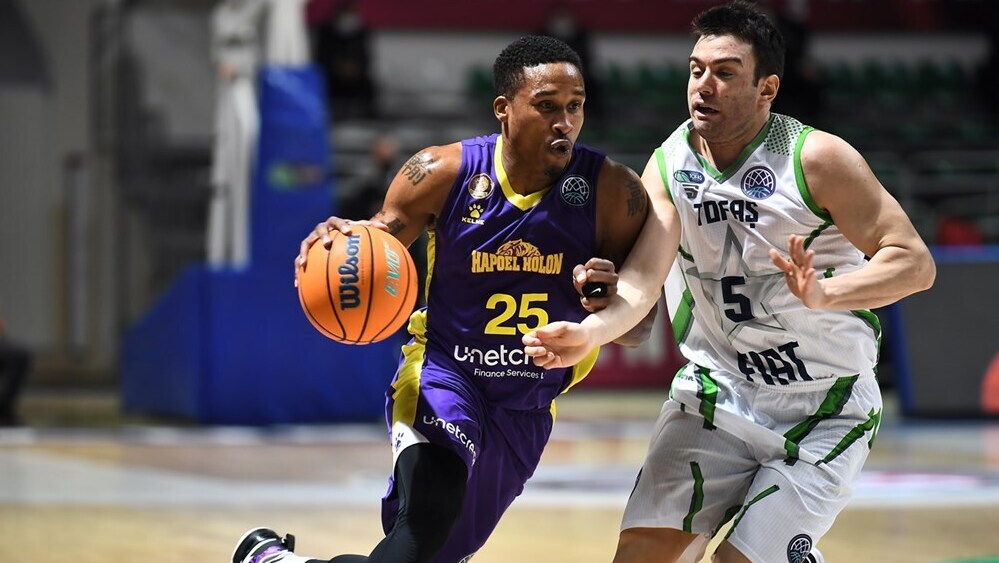 מגי. עלה מהספסל ושינה את המשחק (צילום: FIBA PHOTOS) טיירוס מגי