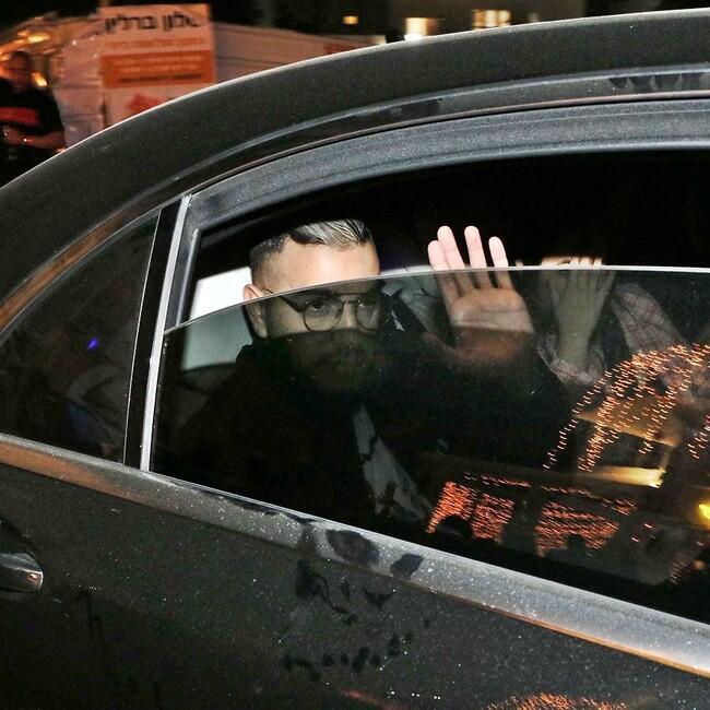 פעם הבאה תאסוף אותנו בבקשה. איתי לוי