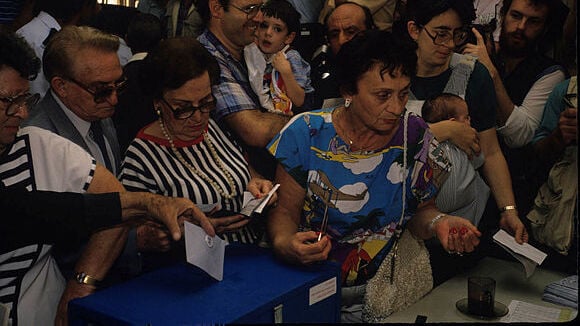 מצביעים בתל אביב