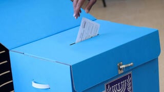 הצבעה לבחירות בבסיס גולני