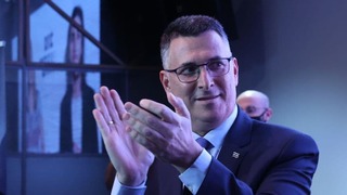 גדעון סער