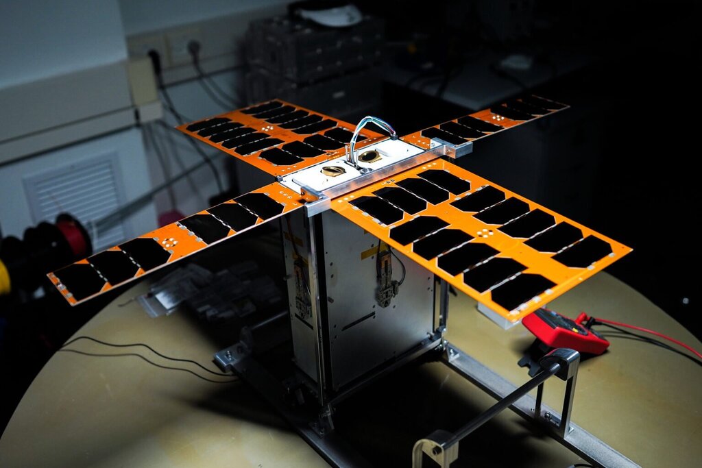 The nanosatellites developed for the Adelis-SAMSON mission 