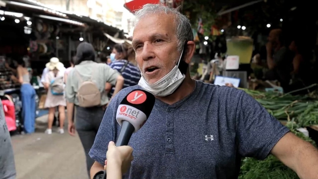"מרגיש שחוק". איציק כהן (צילום: טל שמעוני) איציק כהן