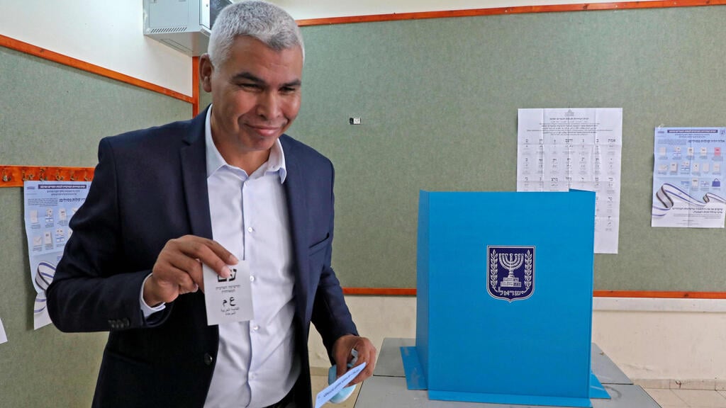 Ra'am MK Said al-Harumi voting during the March 23 elections (Photo: AFP) סעיד אלחרומי