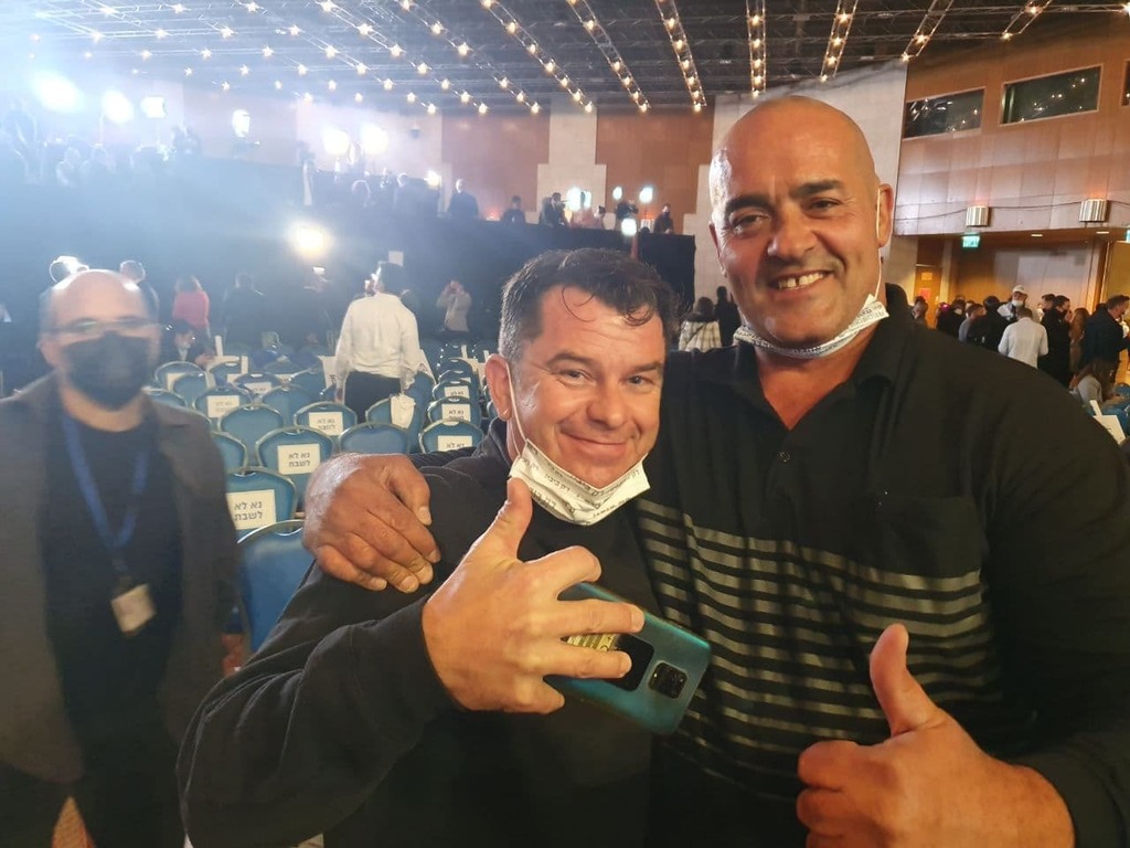 איציק זרכא פעיל הליכוד מימין (צילום: אסף קמר) איציק זרכא פעיל הליכוד מימין