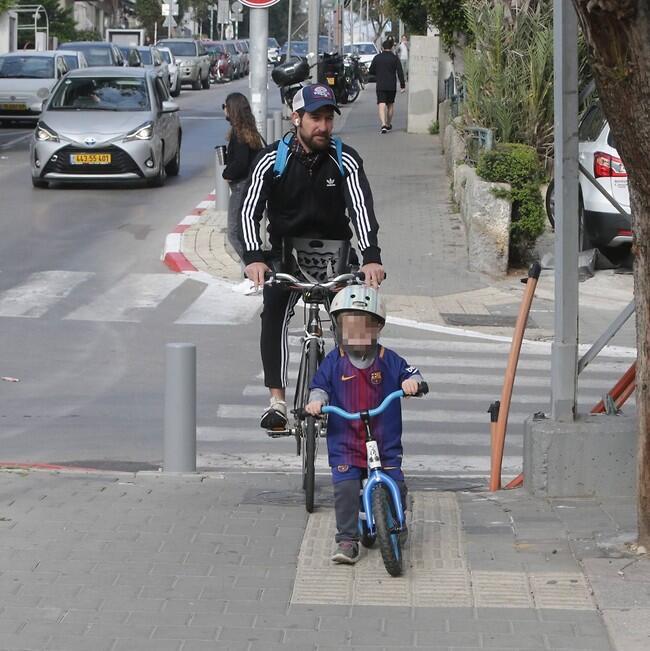 אורי פפר (צילום: מוטי לבטון) אורי פפר