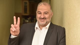מנסור עבאס