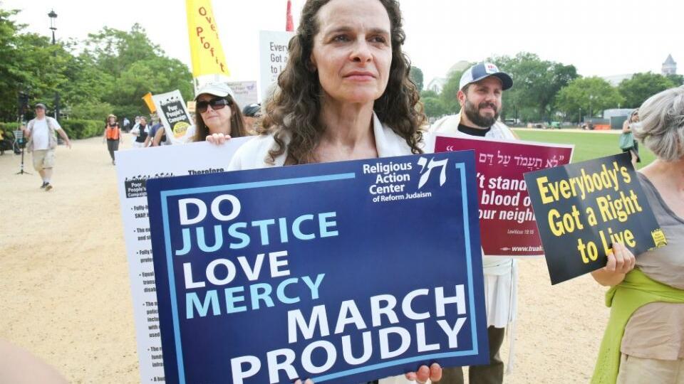 Rabbi Jennie Rosenn, founder and CEO of Dayenu: A Jewish Call to Climate Action (Photo: Courtesy of the Religious Action Center of Reform Judaism) abbi Jennie Rosenn, founder and CEO of Dayenu: A Jewish Call to Climate Action