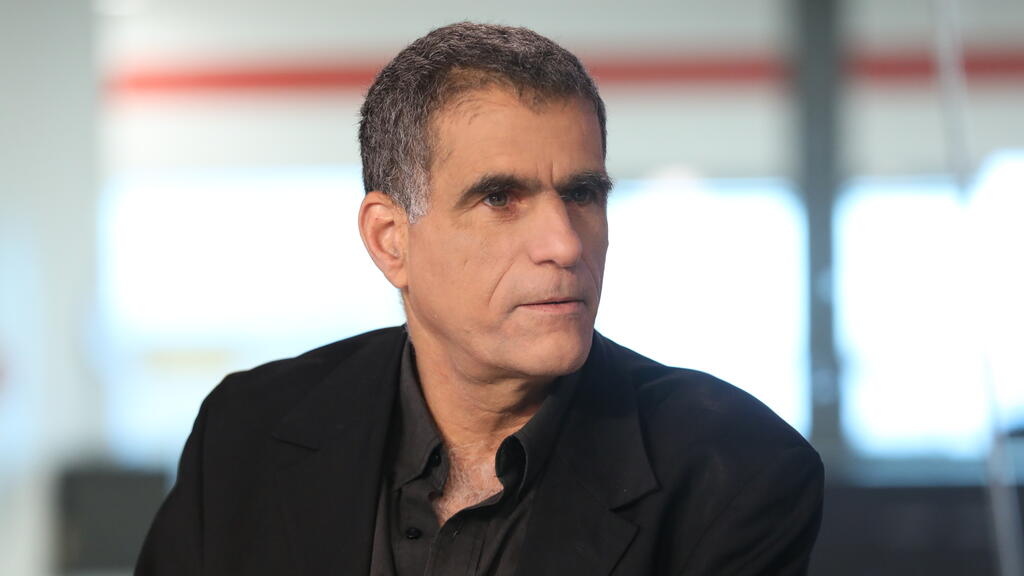 "גם לאחרים יש הישגים, אחרת לא הייתה קמה ממשלה". רז (צילום: הדר יואביאן) מוסי רז בריאיון באולפן