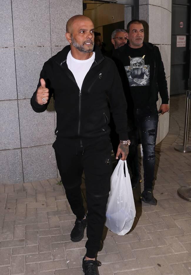 חולה על כדורגל. אייל גולן