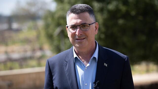 ''לא שומר על גמישות''. גדעון סער (צילום: אלכס קולומויסקי) ''לא שומר על גמישות''. גדעון סער