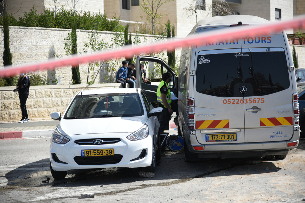 צילום: יואב דודקביץ' זירת התאונה בצומת דרך חברון- צבי נוימן בירושלים