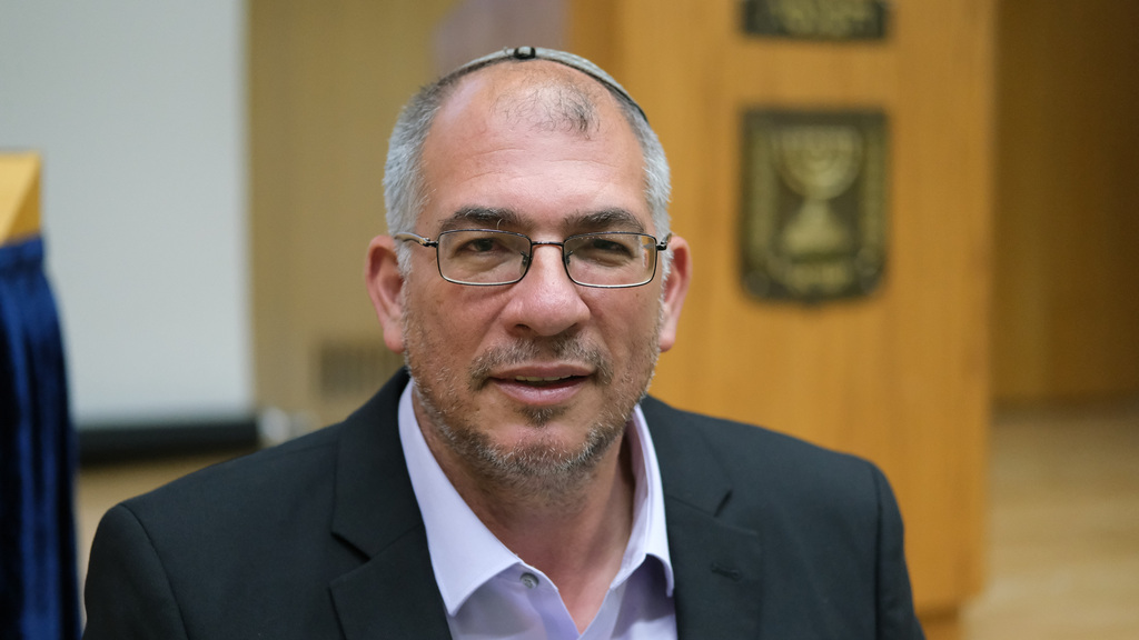 ח"כ אורבך. יצביע בעד או יתפטר (צילום: יואב דודקביץ ) ניר אורבך