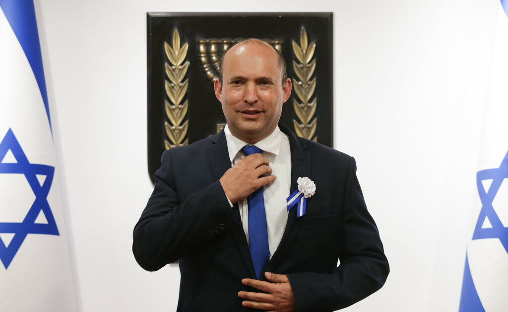 "ישראל צריכה ממשלה יציבה". בנט (צילום: אלכס קולומויסקי) נפתלי בנט