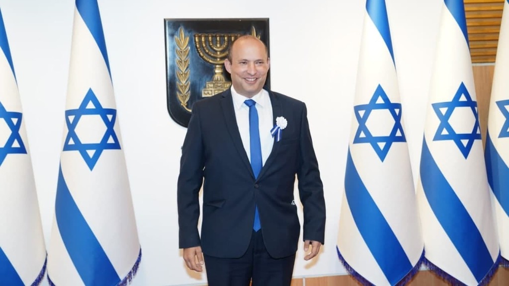 Naftali Bennett arrives at the Knesset swearing-in ceremony, April 6, 2021 (Photo: Knesset) נפתלי בנט יו"ר ימינה