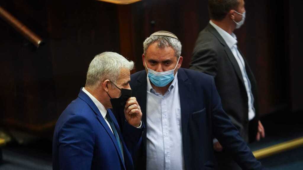 לפיד ואלקין במליאת הכנסת (צילום: נועם מושקוביץ, דוברות הכנסת ) מליאת הכנסת