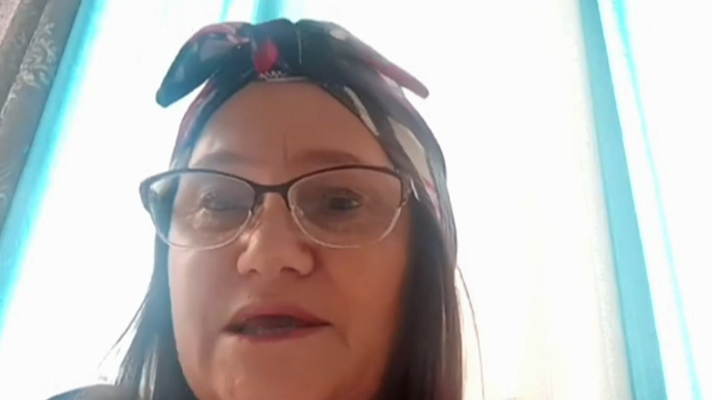"פעם הייתי מרימה שקיות עם קניות, היום קשה לי להרים אפילו שקית עם לחם": רותי נורטמן (צילום: ynet) רותי נורטמן