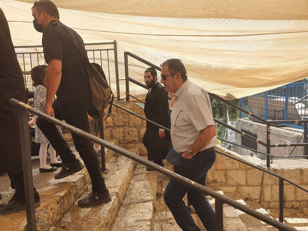 חוקרי מח"ש מגיעים להר מירון