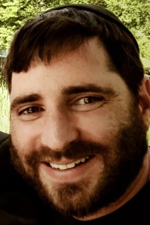 "הלך לשמוח בחתונה וחזר בארון". אפרים גורדון אפרים גורדון