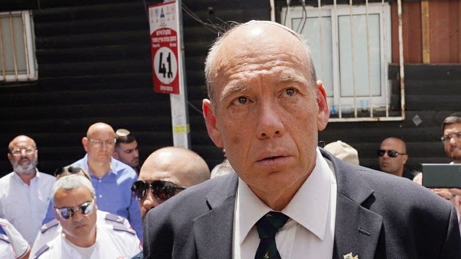 מתניהו אנגלמן וצוותי הביקורת לאחר האסון