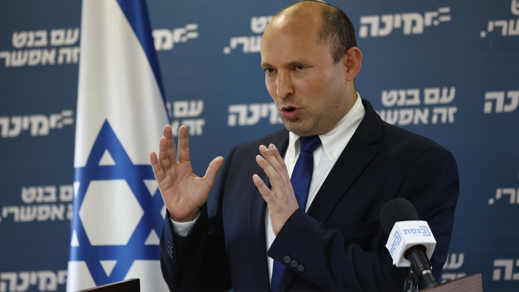 Naftali Bennett (Photo: Yonathan Zindel) Naftali Bennett