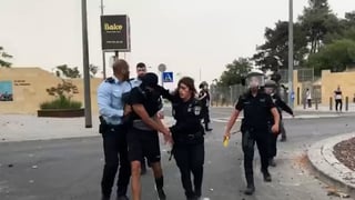עימותים בין כוח משטרתי לפלסטינים משכונת עיסאוויה