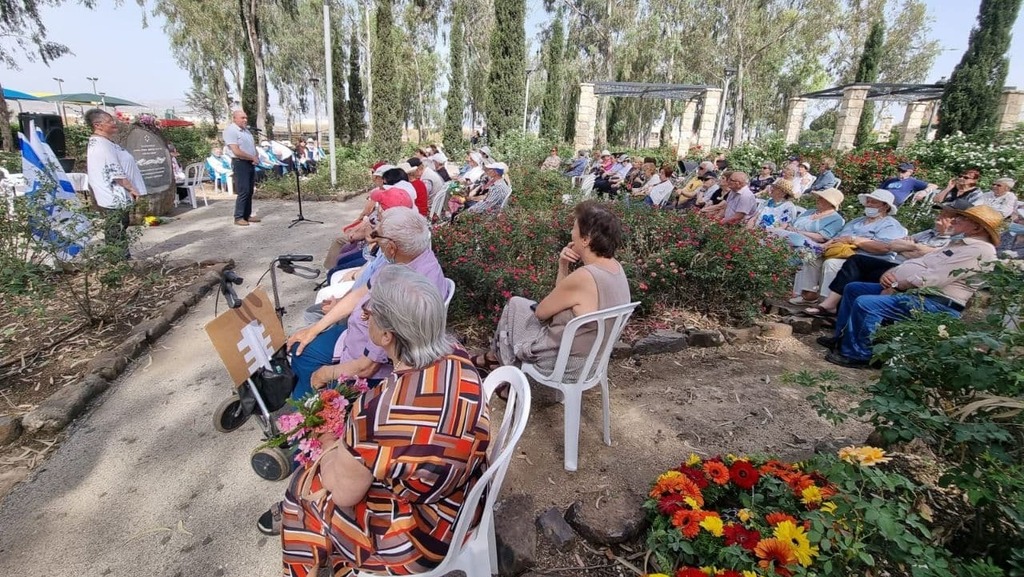 הבוקר: טקס בקצרין לציון יום הניצחון על גרמניה הנאצית (צילום: דוברות קצרין) טקס בקצרין לציון יום הניצחון על גרמניה הנאצית