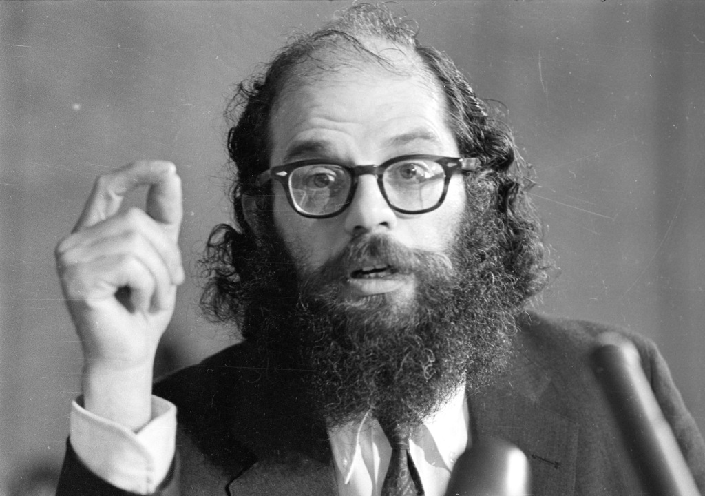 פגישה משנת חיים. אלן גינסברג (צילום: AP) אלן גינסברג