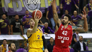וורקמן בדרך לשתי נקודות קלות