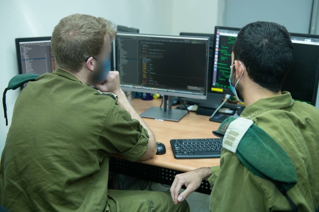 בחטיבת המחקר של אמ"ן מרוצים מהפגיעה בחמאס