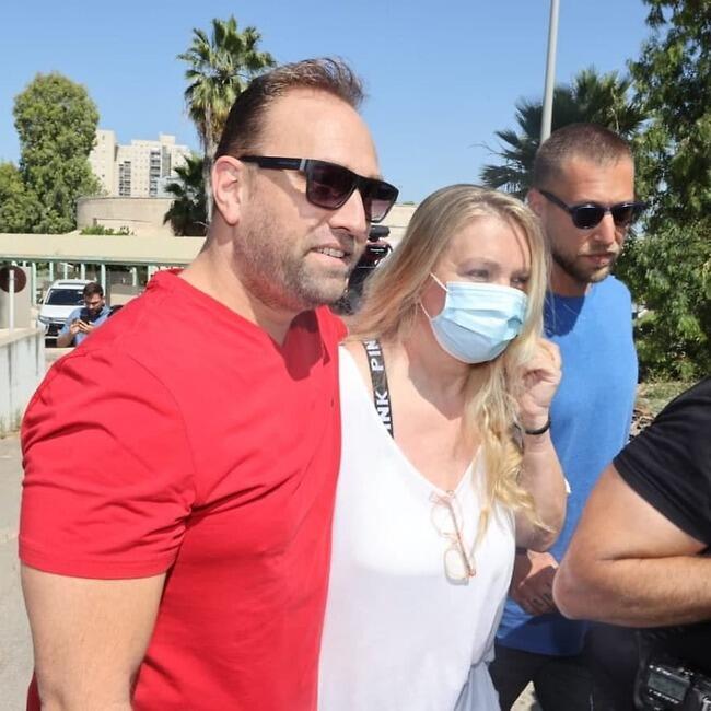 עם הבנים ניל ודור. רפאלי (צילום: יריב כץ) עם הבנים ניל ודור. רפאלי