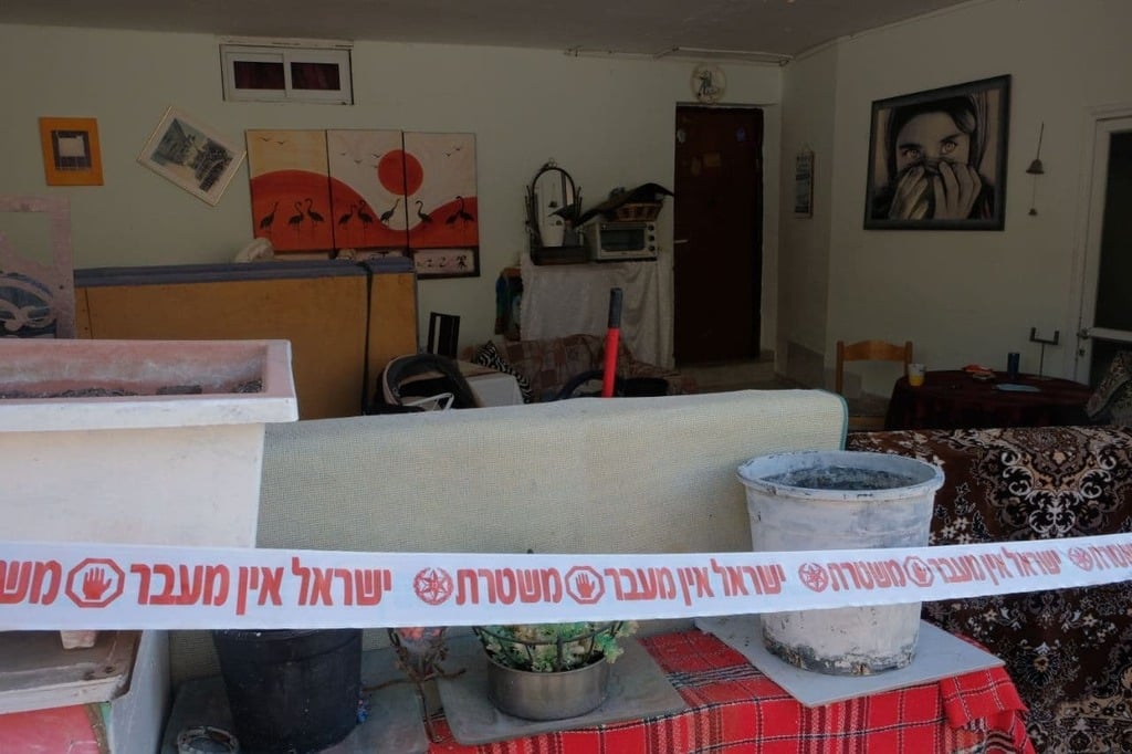 דירתה של ג'ומענה (צילום: מאיר אוחיון) חשד: אישה נרצחה באילת, אחיה נעצר לחקירה