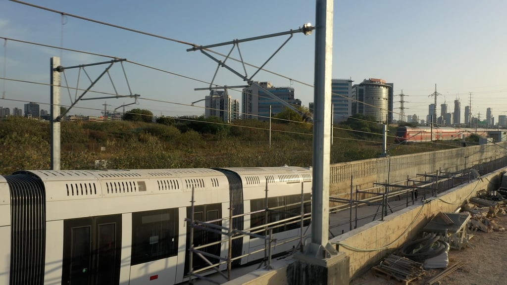 הרכבת הקלה השלימה נסיעה ראשונה בגוש דן (צילום: נת"ע) הרכבת הקלה השלימה נסיעה ראשונה בגוש דן