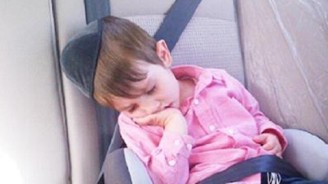 אורי קופרמן כשהיה פעוט. ''איך זה קרה לי'' (צילום: אלבום פרטי) אורי קופרמן כשהיה פעוט. ''איך זה קרה לי''