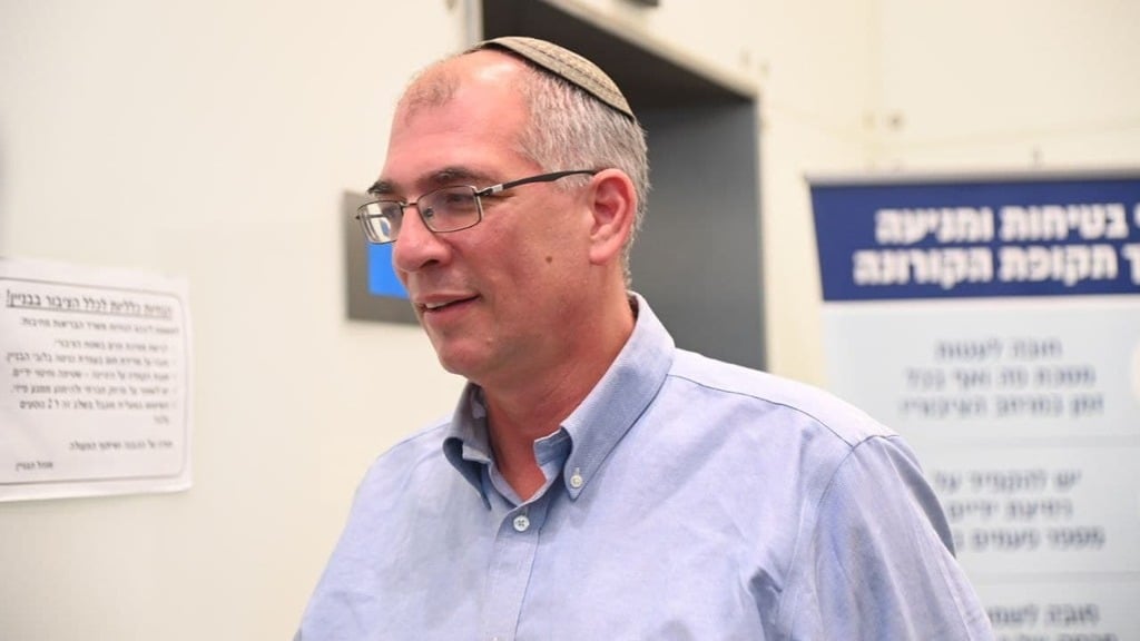 ניר אורבך ביציאה מישיבת סיעת ימינה