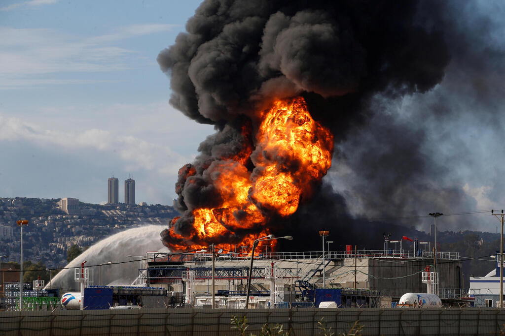 fire erupted in a fuel tank at Oil Refineries Ltd in the Israeli northern city of Haifa in December 