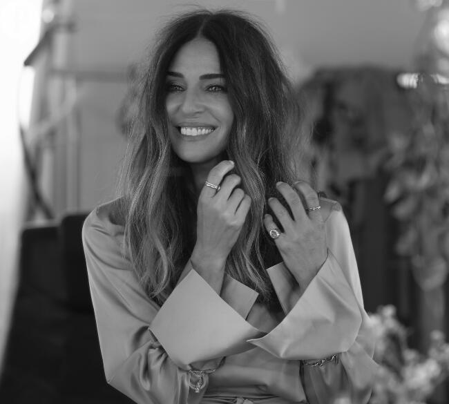 "אני לא יוצאת לדייטים, אין לי כוח לזה - לשבת מול מישהו וללרלר לו את כל חיי" (צילום: אור דנון) "אני לא יוצאת לדייטים, אין לי כוח לזה - לשבת מול מישהו וללרלר לו את כל חיי"
