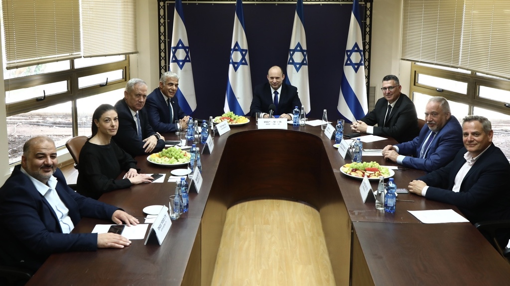 המועמד לתפקיד היועץ הכלכלי לרה"מ: "מקווה שבממשלה החדשה הדברים יהיו אחרת" (צילום: אריאל זנדברג) נפתלי בנט מרב מיכאלי מנסור עבאס יאיר לפיד אביגדור ליברמן בני גנץ ניצן הורביץ גדעון סע