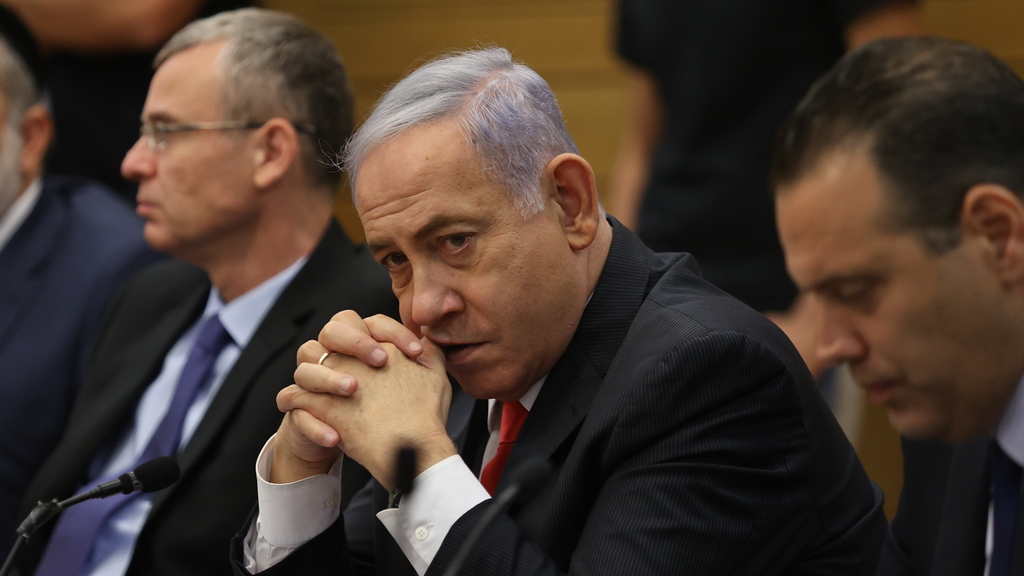 אריה דרעי בנימין נתניהו בכינוס ראשון של גוש האופוזיציה