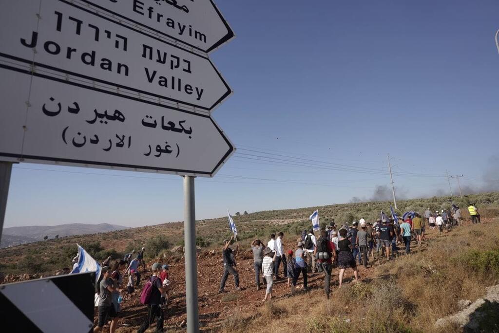 צעדת ימין בצומת תפוח כנגד השתלטות הערבים על השטחים