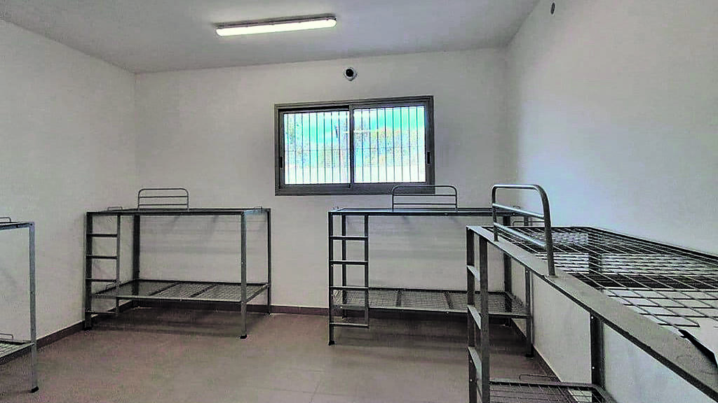 הכלא הצבאי שבו נכלא ומת ת' (צילום: יואב זיתון) הכלא הצבאי "נווה צדק" בו נכלא ת'