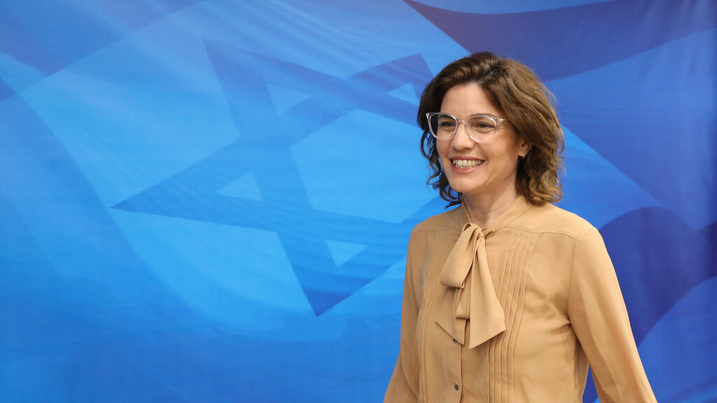 השרה תמר זנדברג. "נציב סטנדרטים סביבתיים ברורים במערכת הביטחון" (צילום: מארק ישראל סלם) ישיבת ממשלה