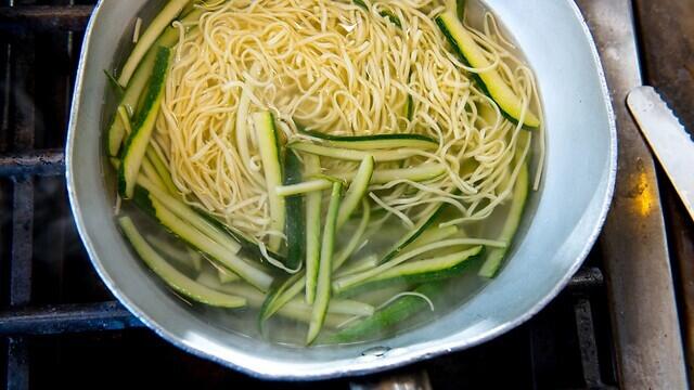 Zucchini spaghetti 