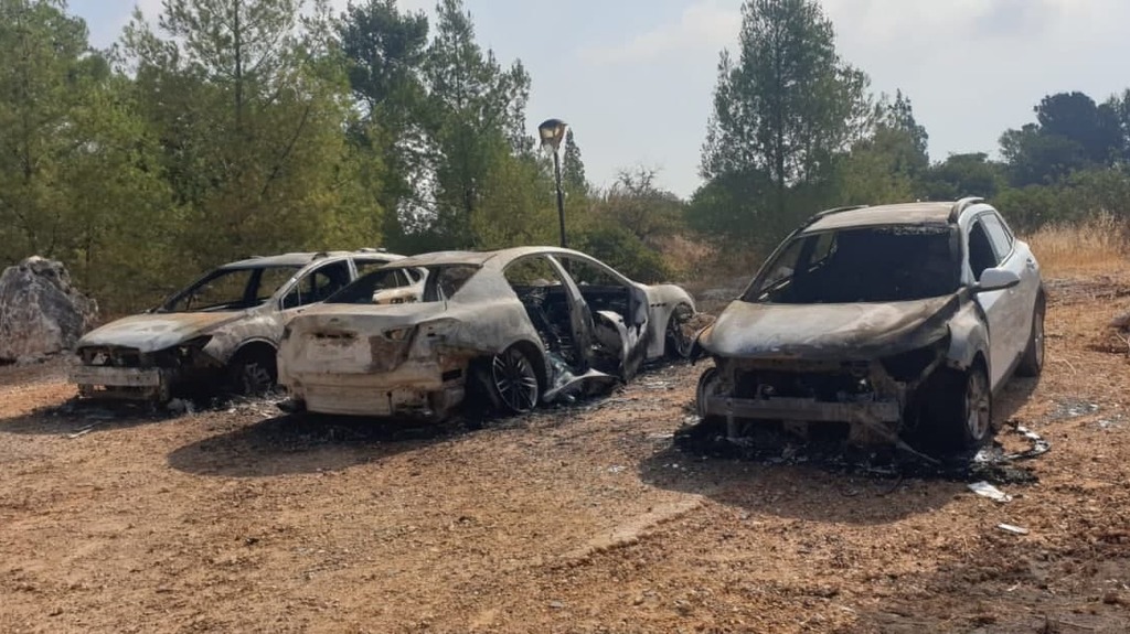 "לא היו איומים לפני כן". המכוניות השרופות בוורד הגליל המכוניות השרופות בורד הגליל