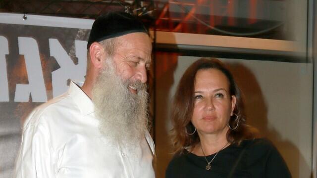 ''אני יכולה לומר שהיום אני נורא מאושרת''. עם שולי רנד (צילום: ענת מוסברג) ''אני יכולה לומר שהיום אני נורא מאושרת''. עם שולי רנד