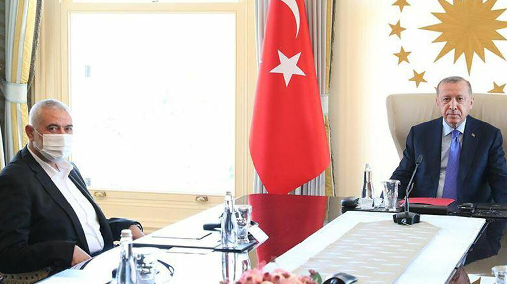 Hamas leader Ismail Haniyeh with Turkish President Recep Tayyip Erdoğan in Ankara in 2021 איסמאעיל הנייה וארדואן בטורקיה