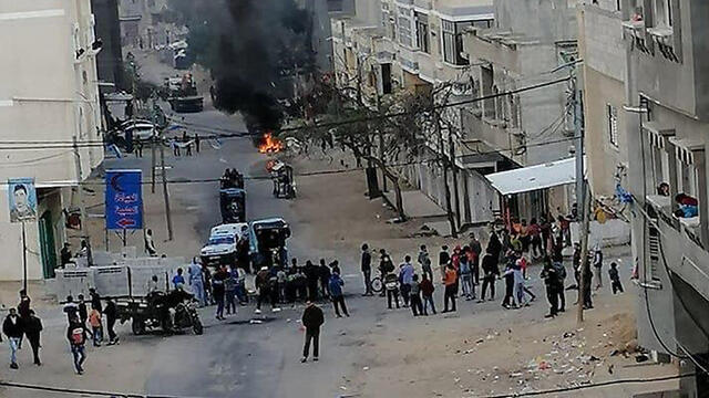 A rare Palestinian protest against the Hamas regime in Gaza, March 2019 (Photo: Archive) A rare Palestinian protest against the Hamas regime in Gaza, March 2019