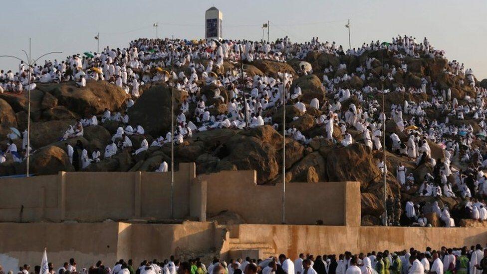 Muslim worshippers gather on Mount Arafat for prayer in 2016 