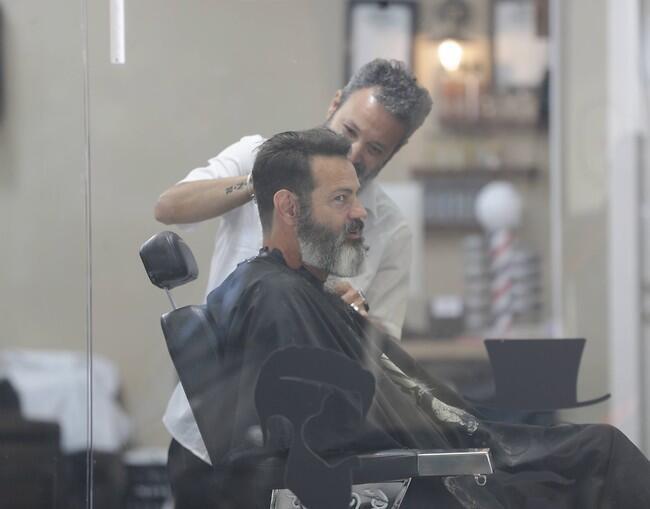 רגע אחרון של לוק מזוקן